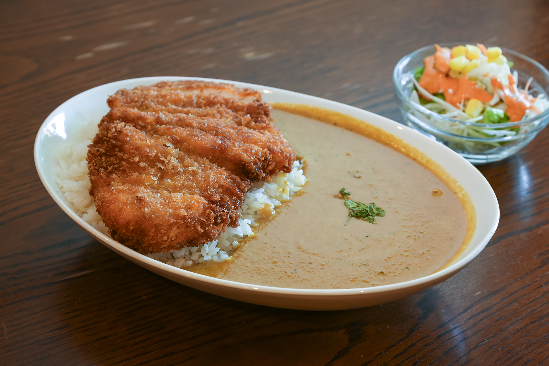 【京都市北区】スパイス香るチキンカツがサクッ。紫竹［ネパールとインドのお料理　ダナチョガ］で見つけたインド仕込みのチキンカツカレー